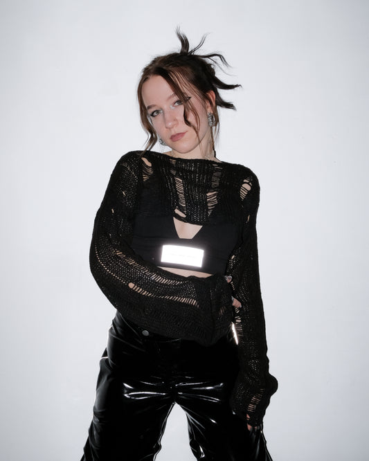 SIGNATURE Distressed Knit Cropped