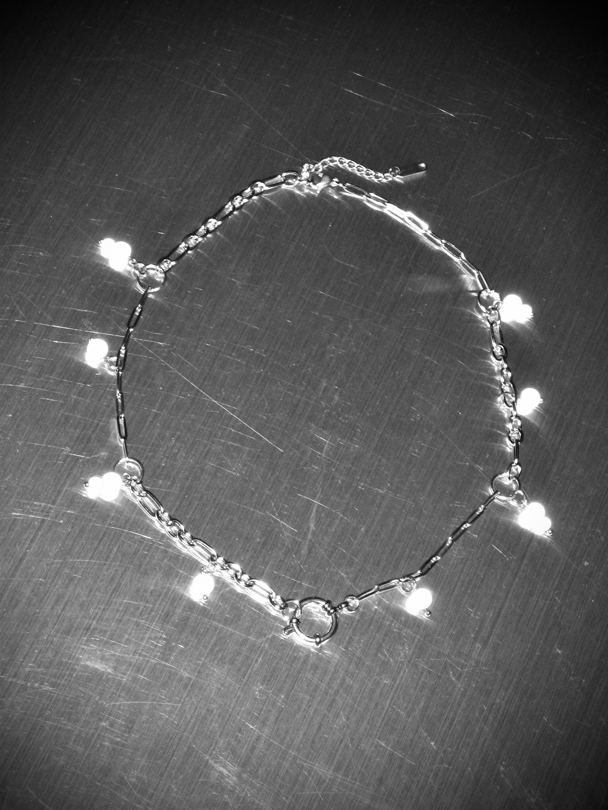 STEEL Reflective Pearls Necklace 002