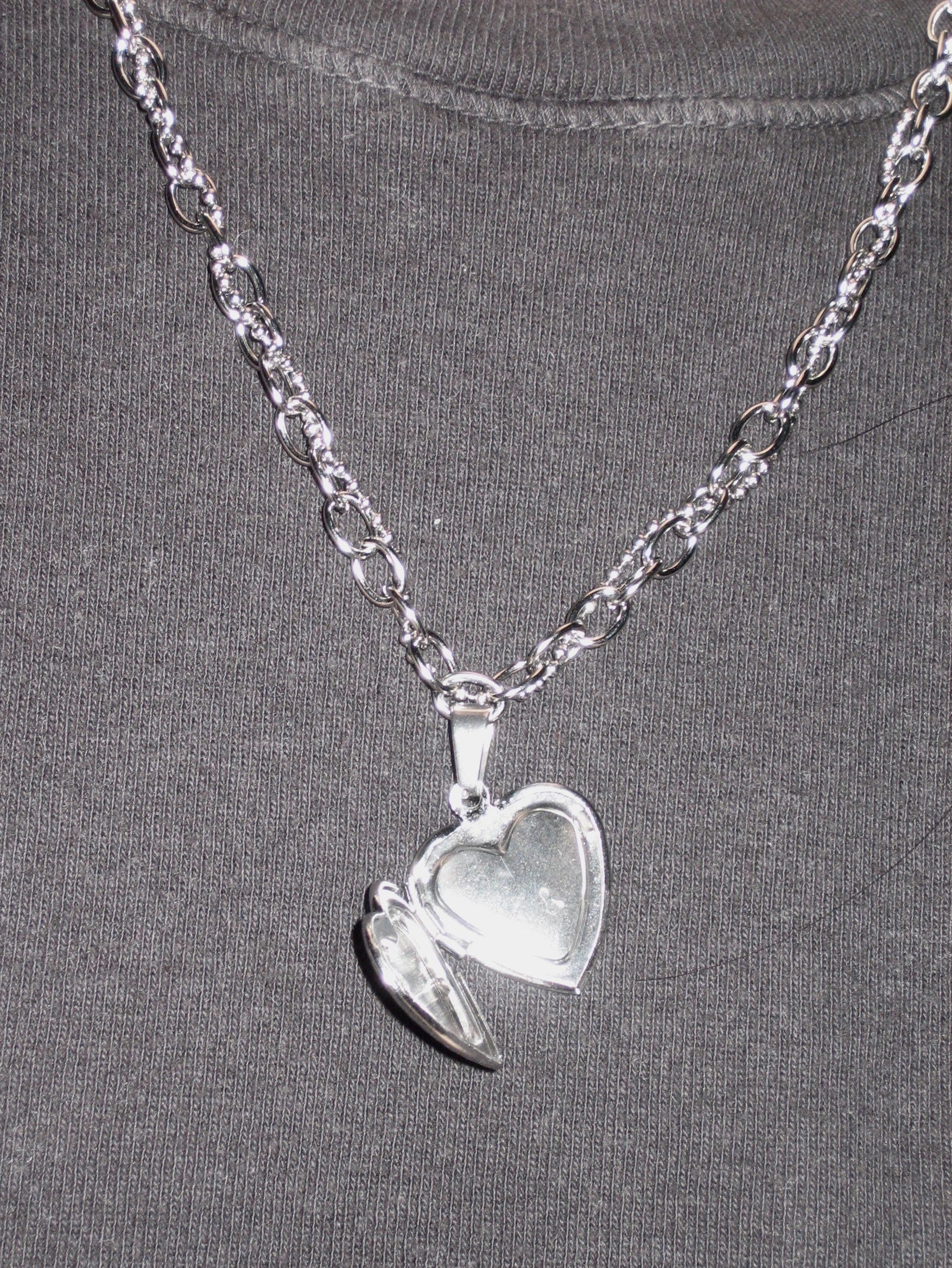 STEEL Locket Necklace 001
