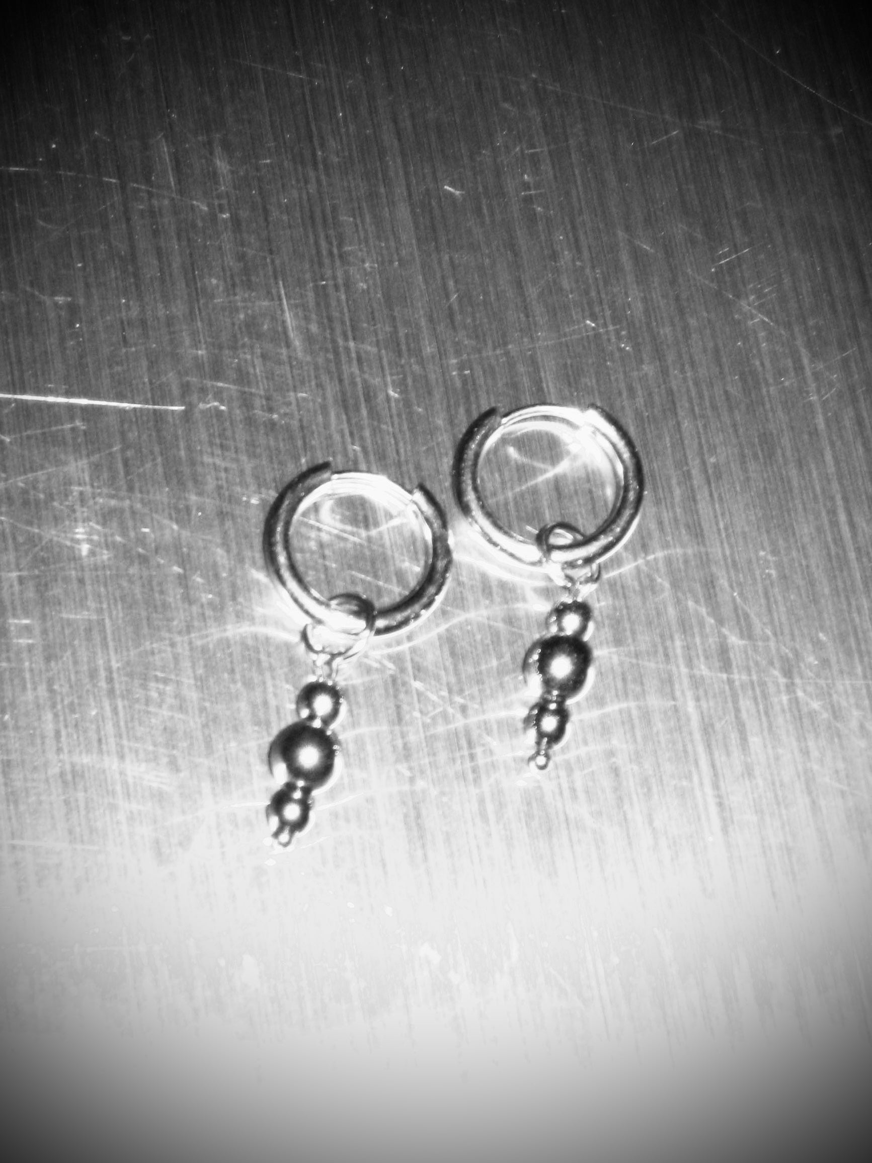 STEEL Pearls Earrings 001