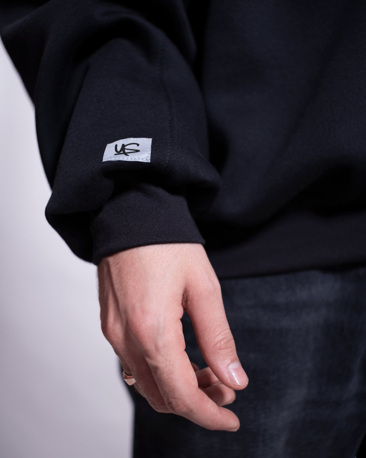 BASIC Hoodie Black