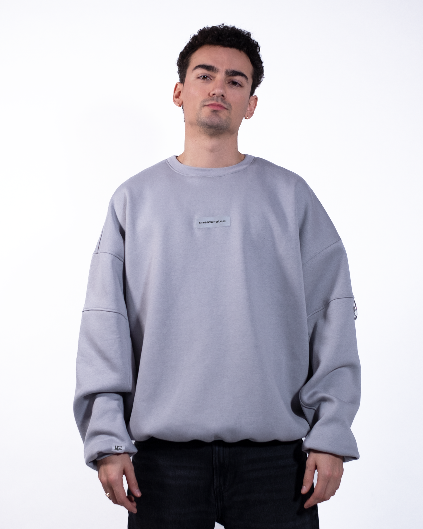 BASIC Sweater Grey